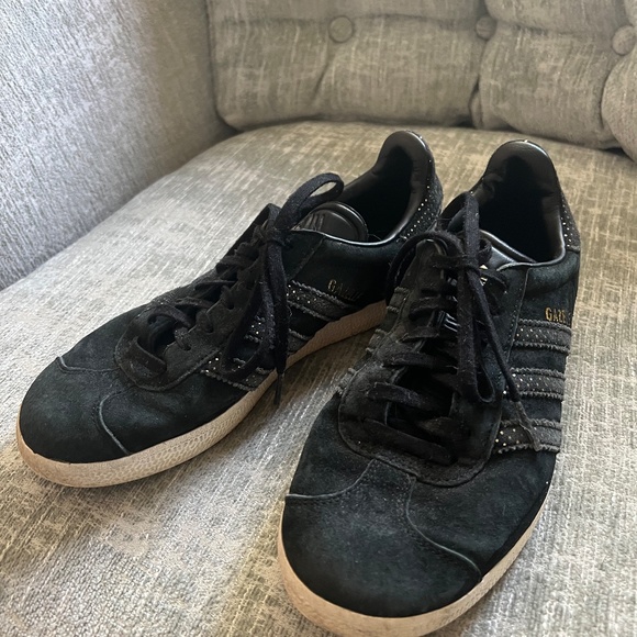 Adidas Gazelle Black Suede and Gold Gazelle Sneakers, Size 7 - Picture 5 of 7